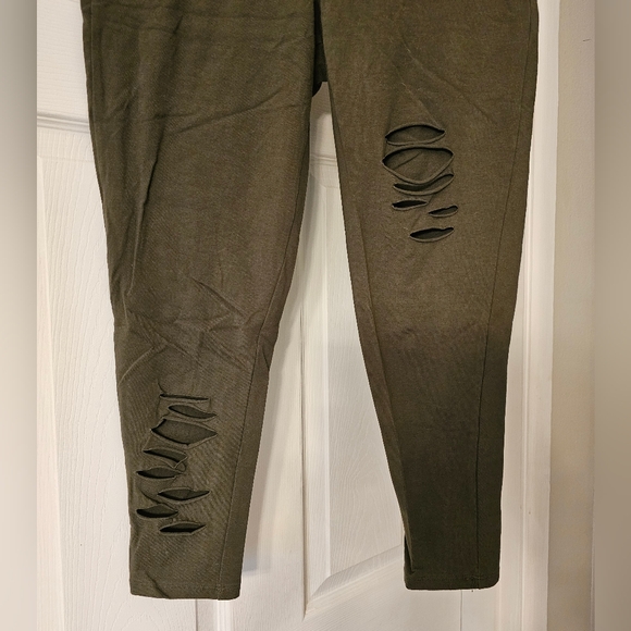 Torrid Slashed Leggings - Picture 4 of 7